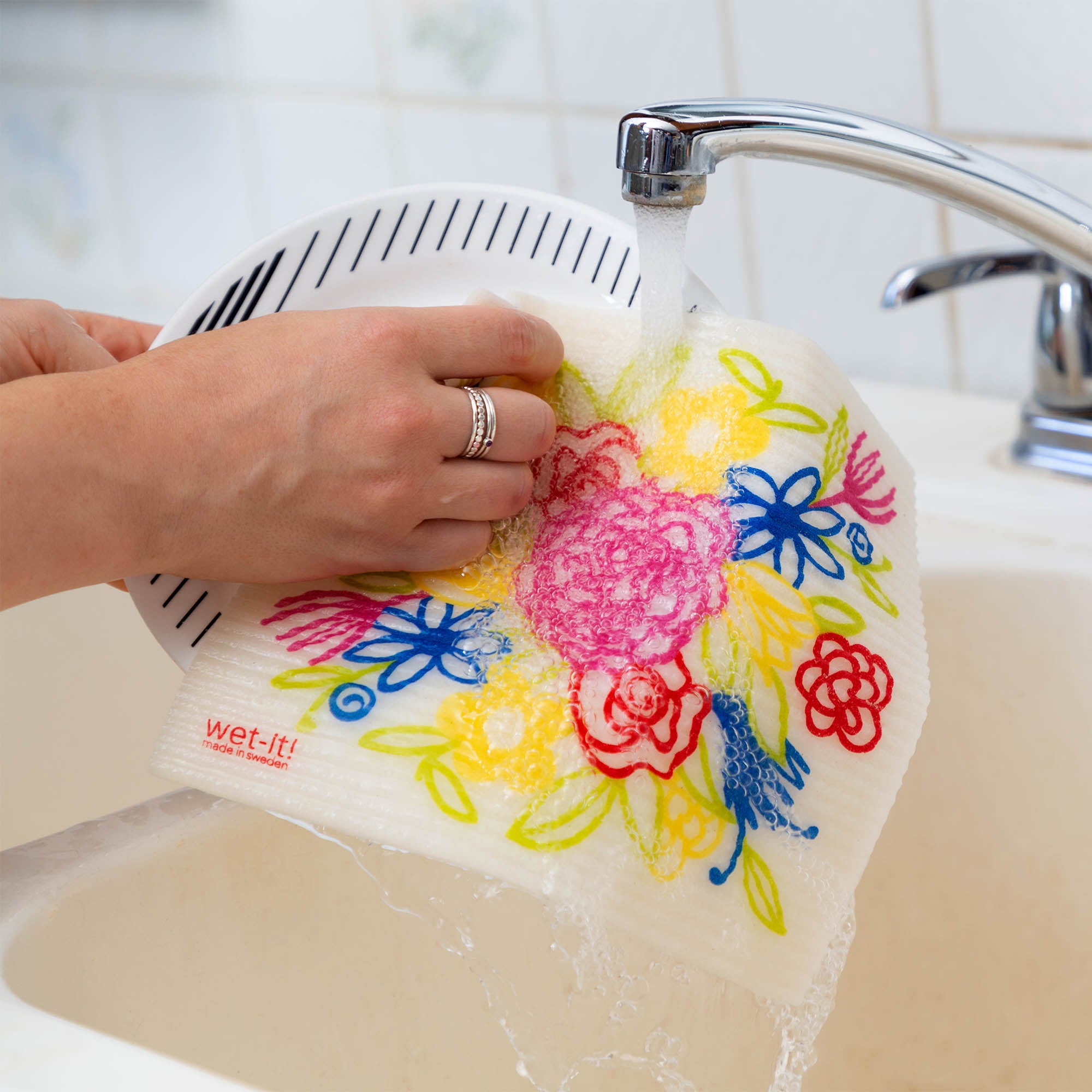 Wet-It! Reusable Cloth