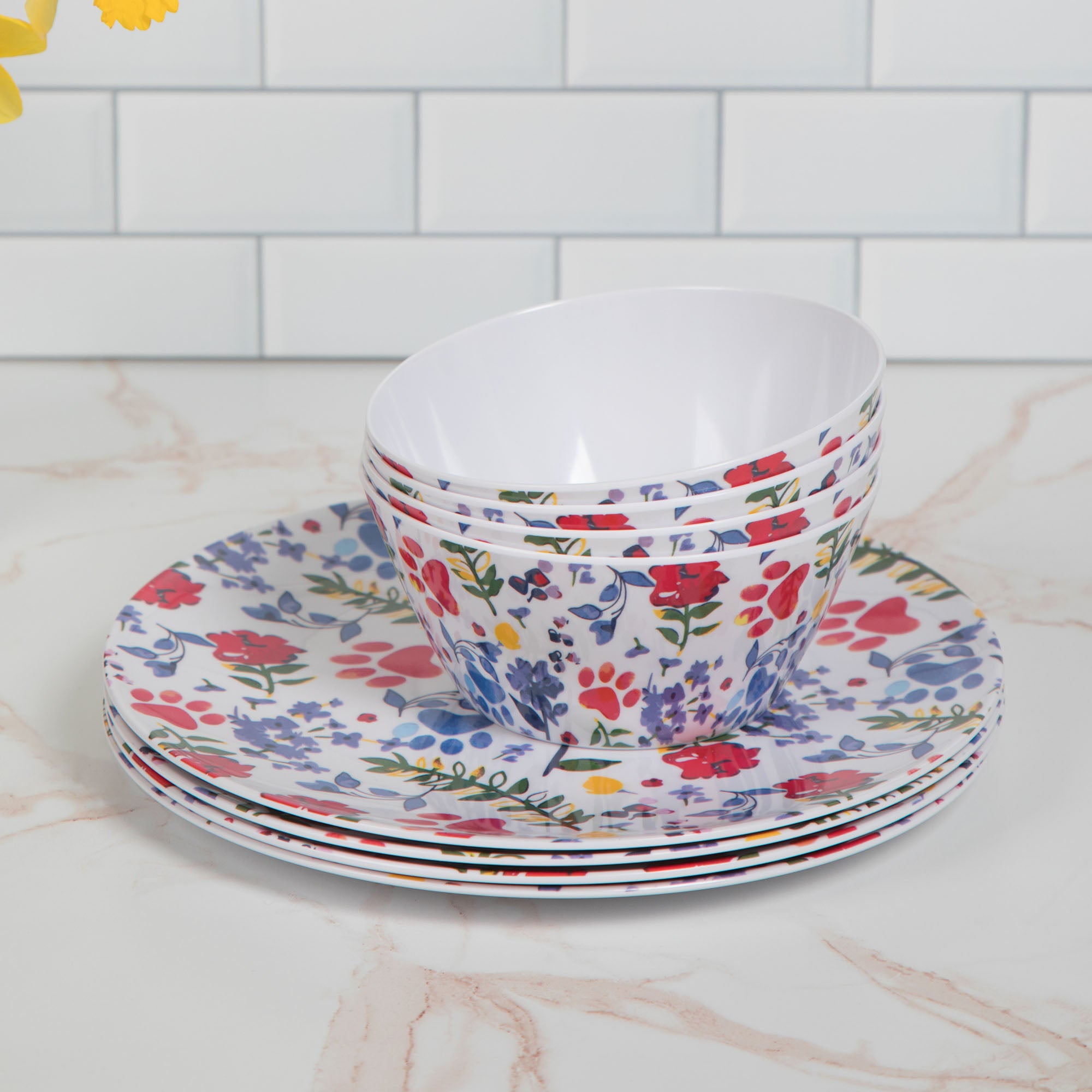 Flower Garden Paws Melamine Dinnerware Set - Set Of 4