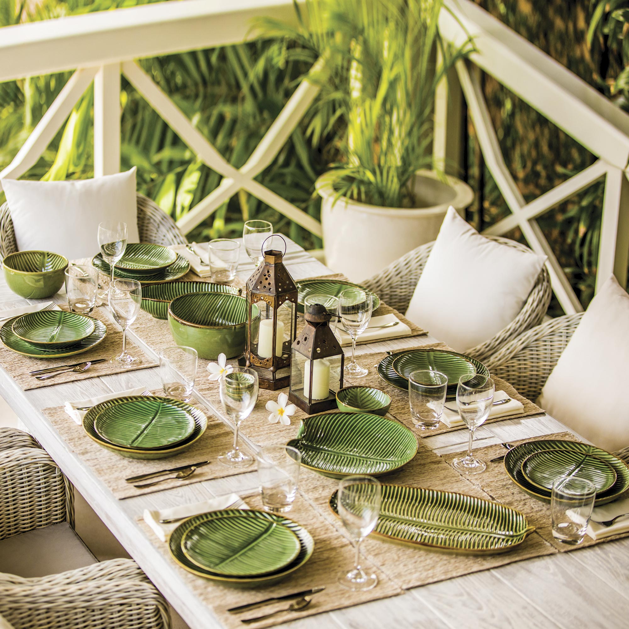 Banana Vibes Ceramic Banana Leaf Serving Plate From Bali